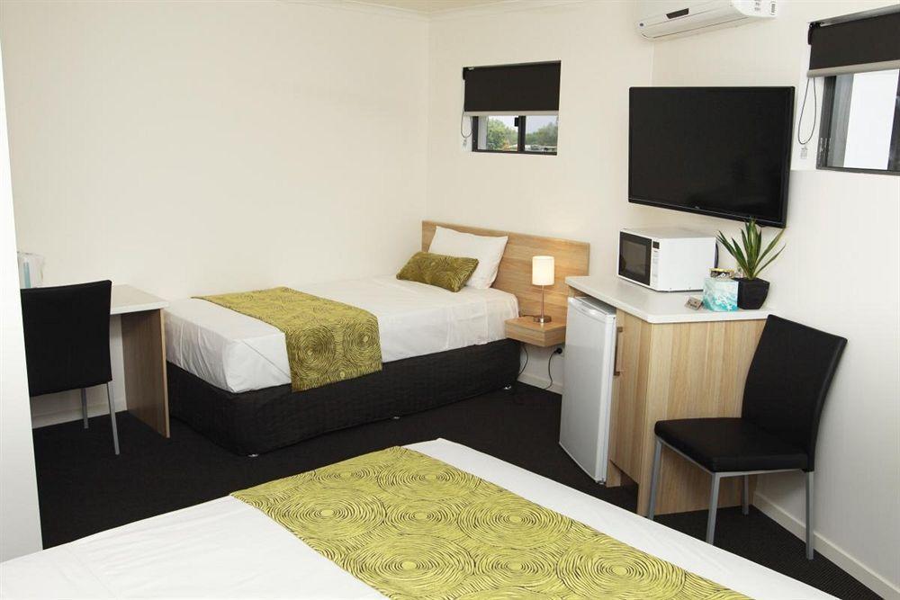 Abode37 Motel Emerald Dış mekan fotoğraf